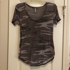 Z Supply camo pocket tee!